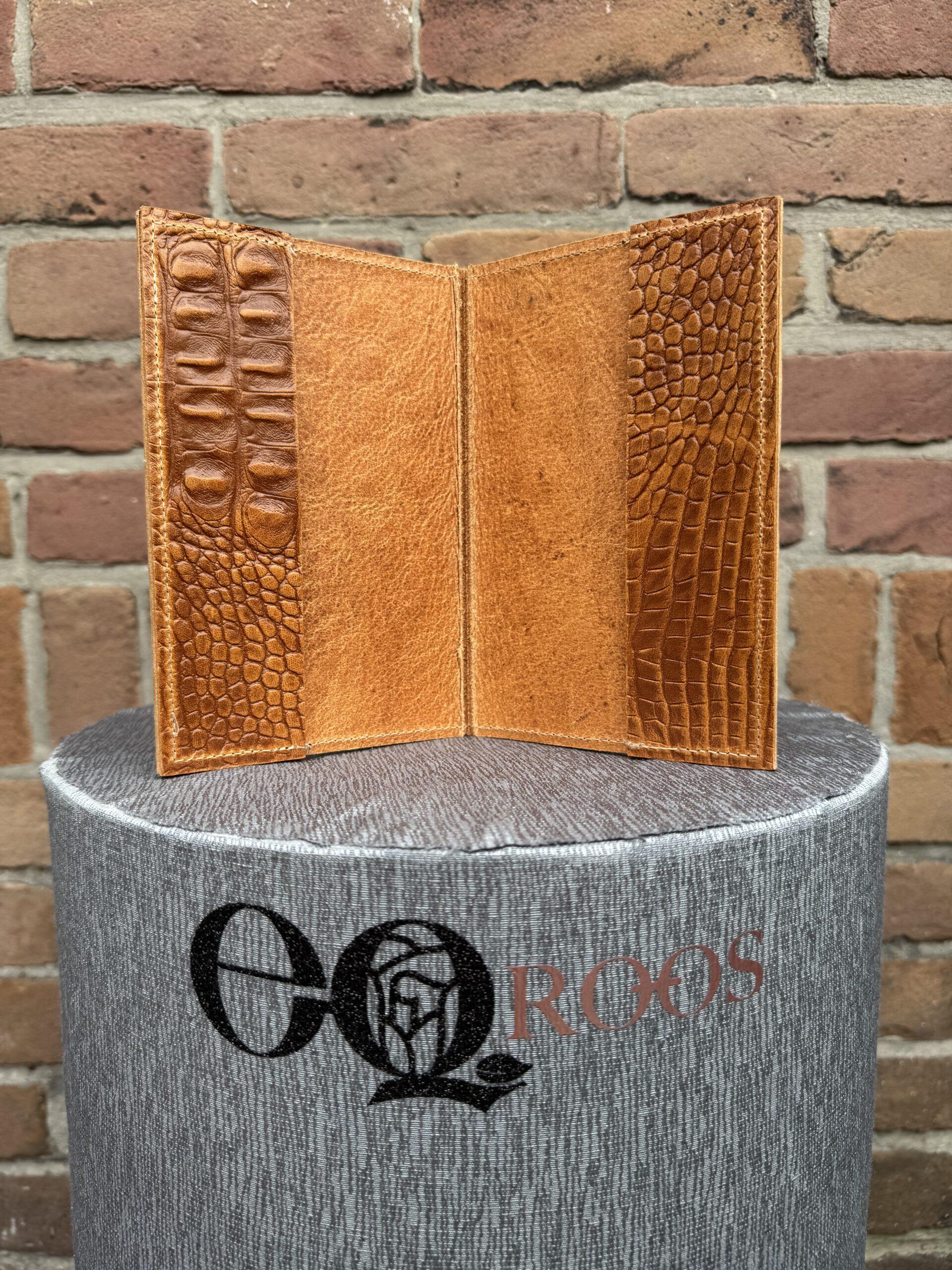 Lederen paspoort hoes hond/kat Royal - Afbeelding 2